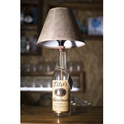 Lampada artigianale bottiglia Tito's